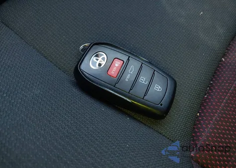 2024 Toyota Corolla Se from USA, damaged, VIN 5YFS4MCE3RP174787